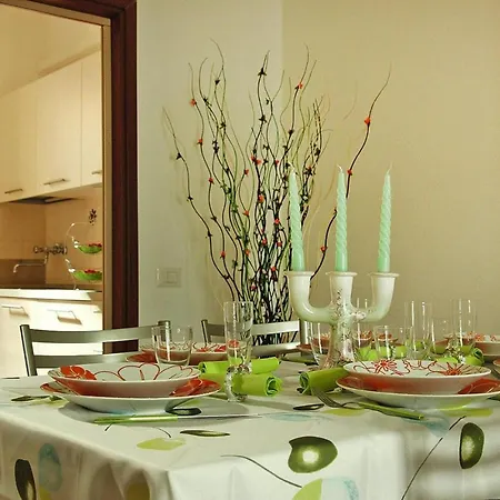 Apartment Directly On The Lake Paganini Flats In